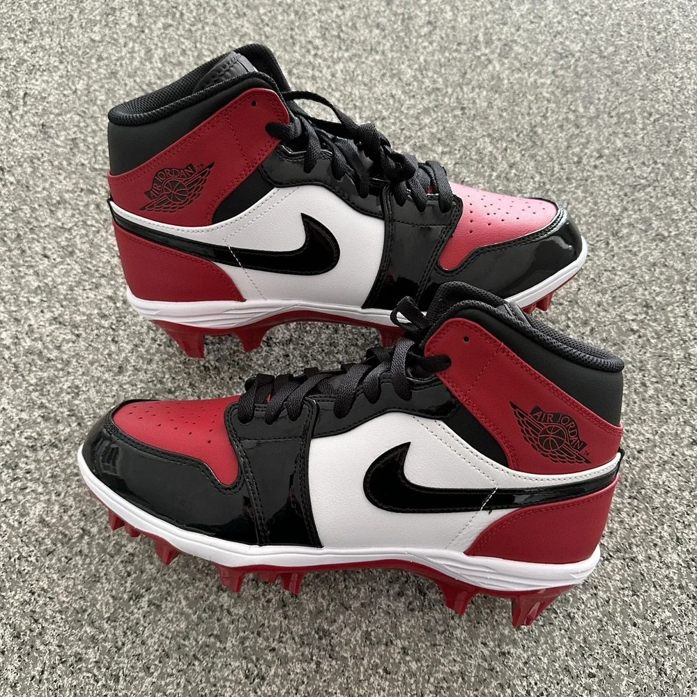 Nike Air Jordan 1 Mid TD Football Cleats Mens 9.5 FJ6805-601 BRED Black Red